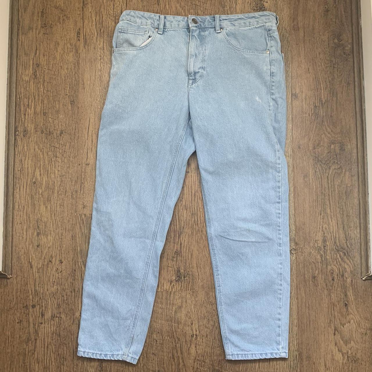 BABY BLUE JEANS size - 32x32 .good condition... - Depop