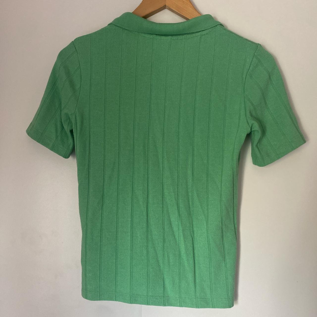 H&M Women's Green Polo-shirts | Depop