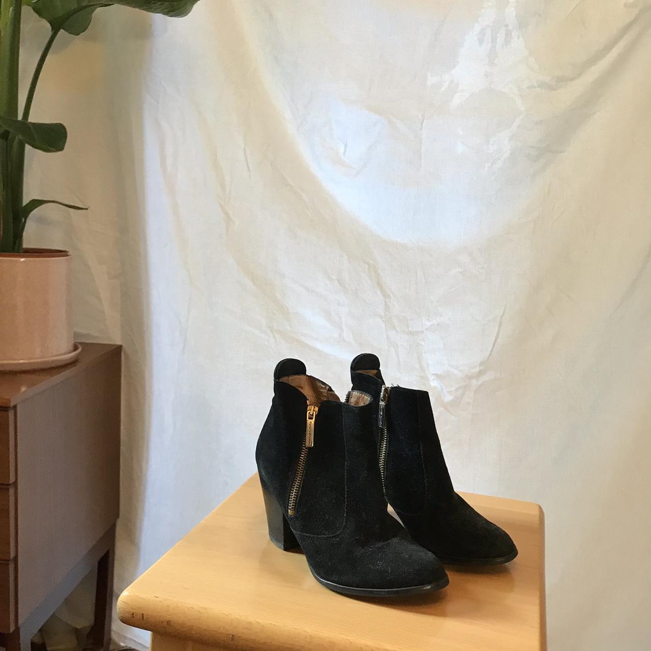 Russell & bromley 2025 ankle boots