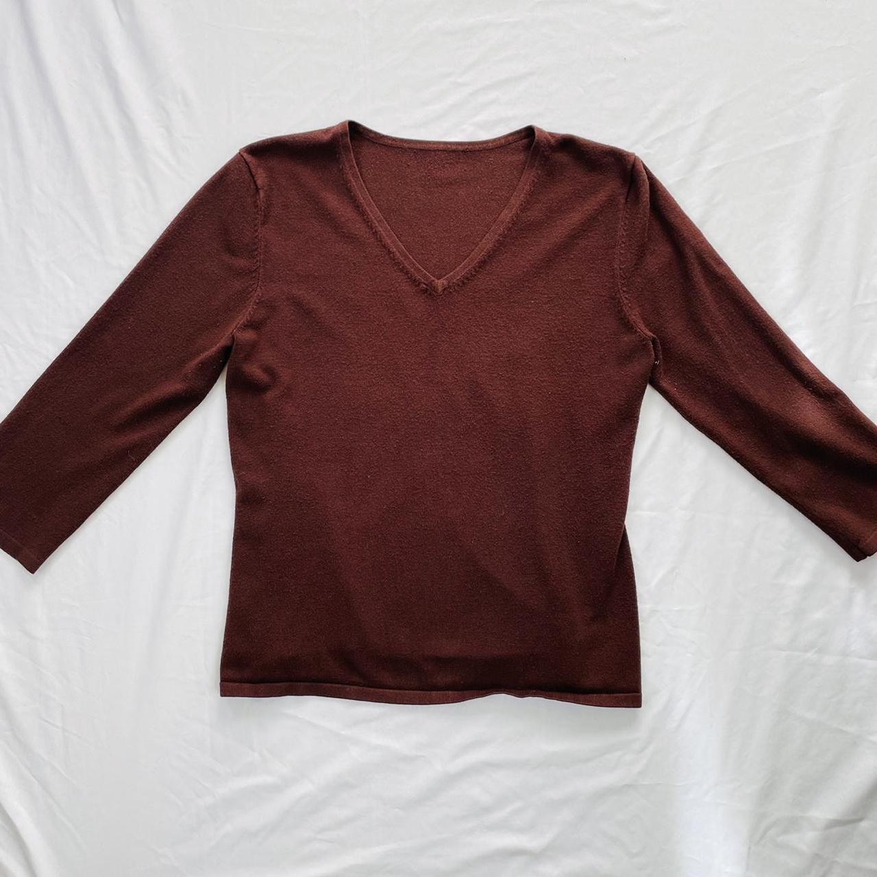 Product Image 1 - brown fitted top 

very flattering
