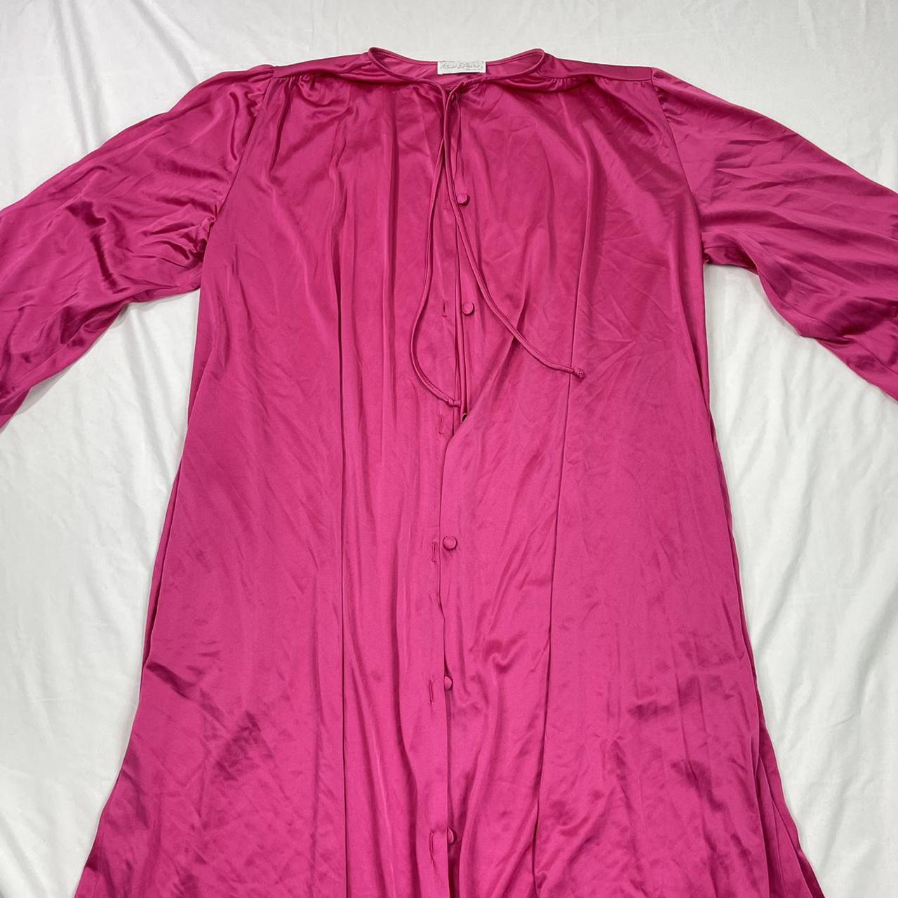Product Image 1 - vintage silky robe

light and flowy,