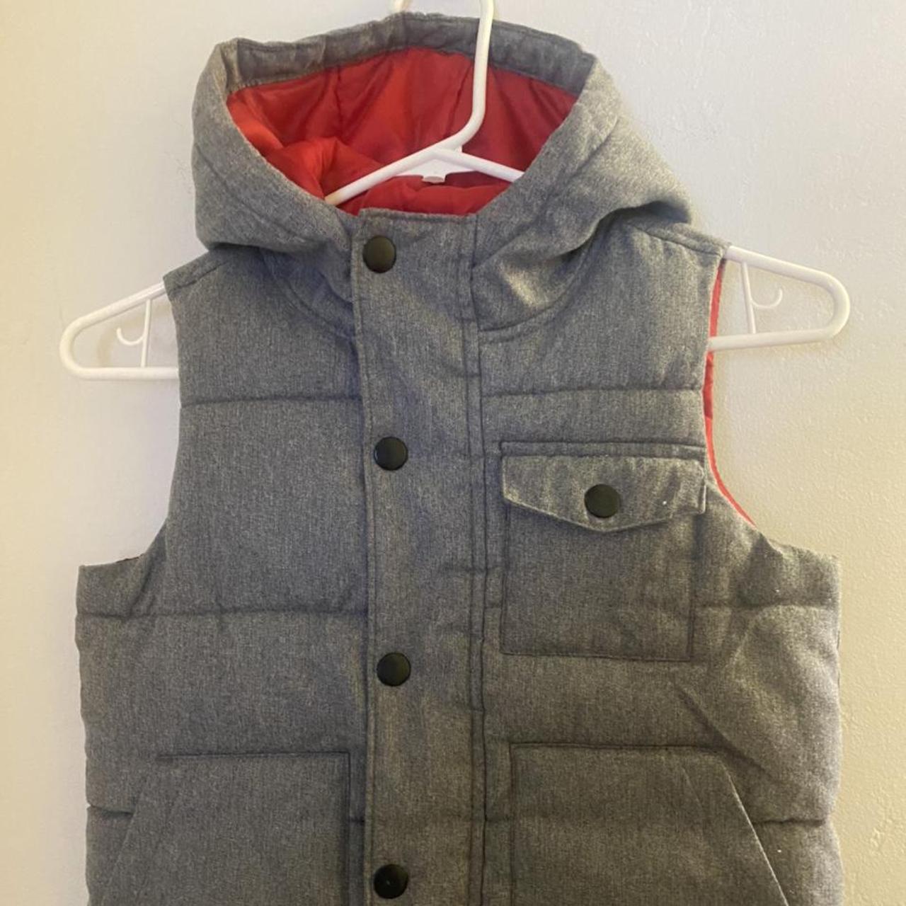 grey vest old navy