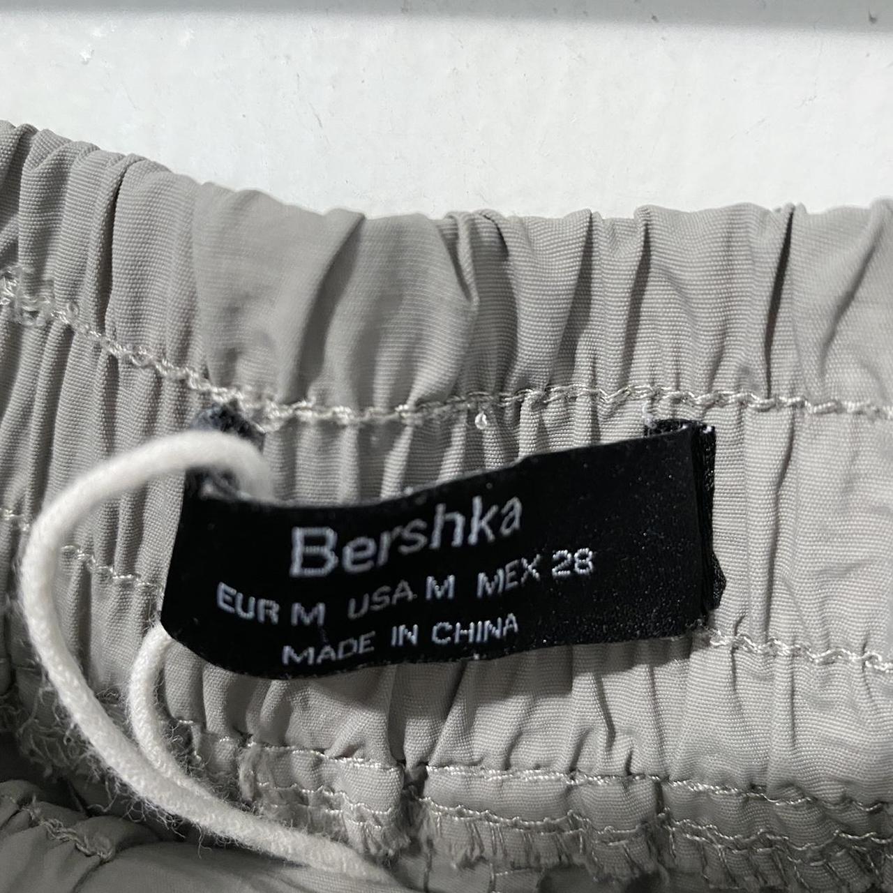 Bershka women pants size USA m FREE SHIPPING ON... Depop