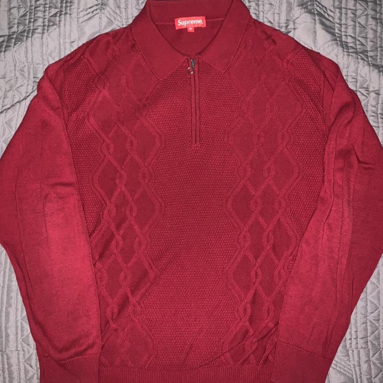 supreme sweater slightly used #supreme #sweater - Depop