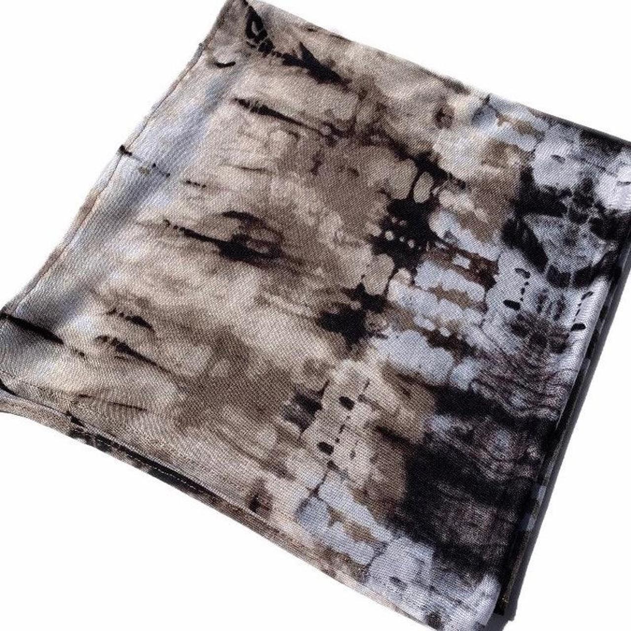 Hands On Design Women's Black and Grey Scarf-wraps (3)