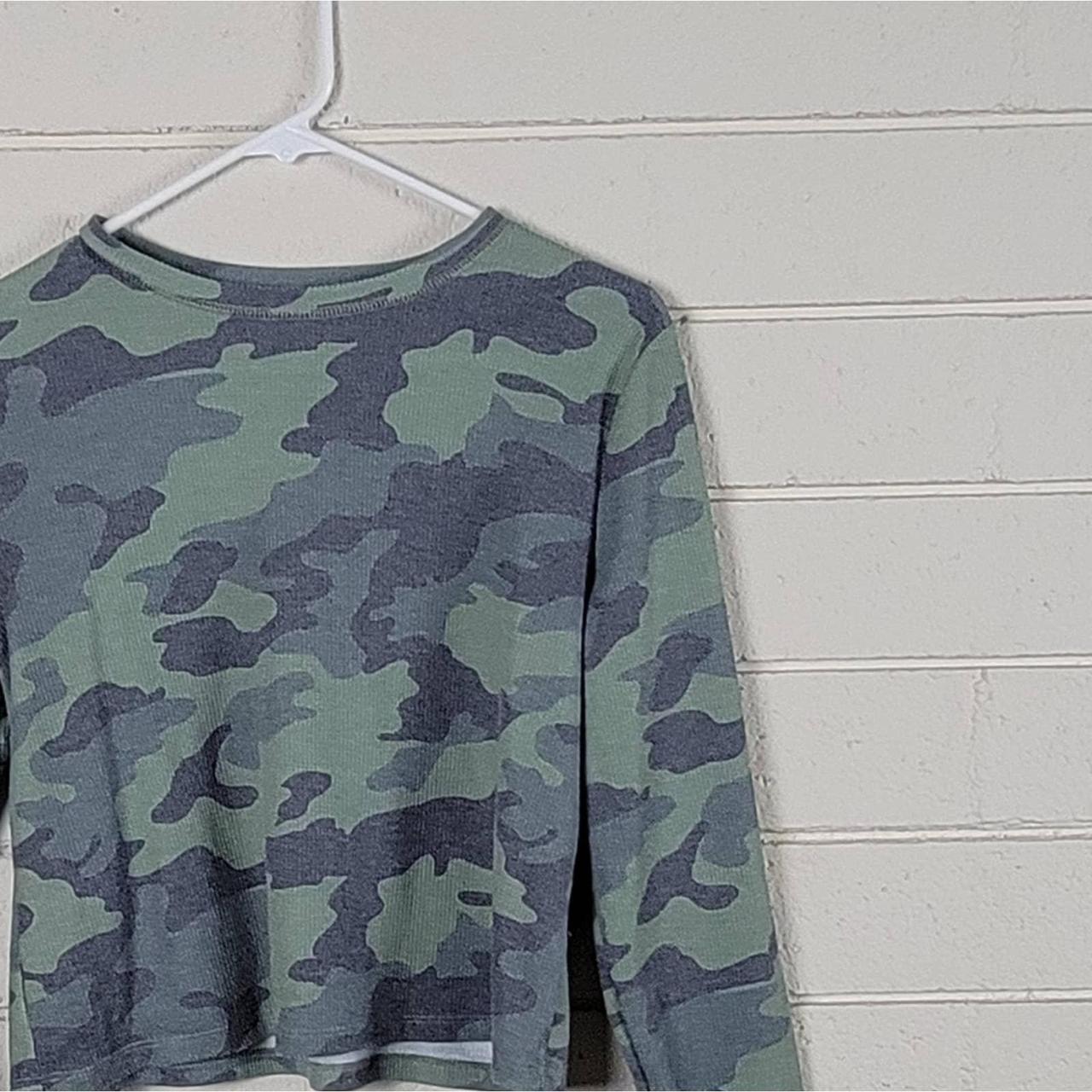 Nordstrom BP Green Camouflage Top size Large.... - Depop