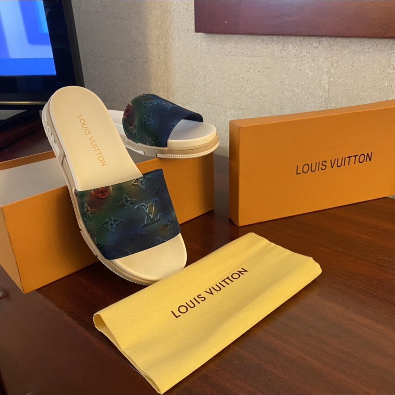 Louis Vuitton slides size uk 8 slippers authentic - Depop