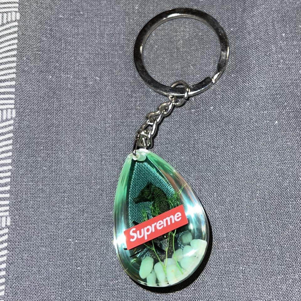 supreme seahorse keychain