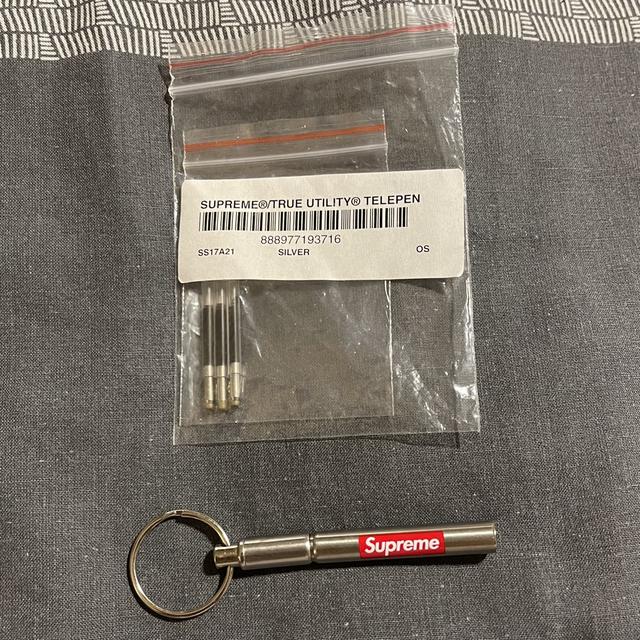Supreme 16AW Seahorse Keychain キーホルダー FW16 Supreme Seahorse keychain keyring small box logo Rare