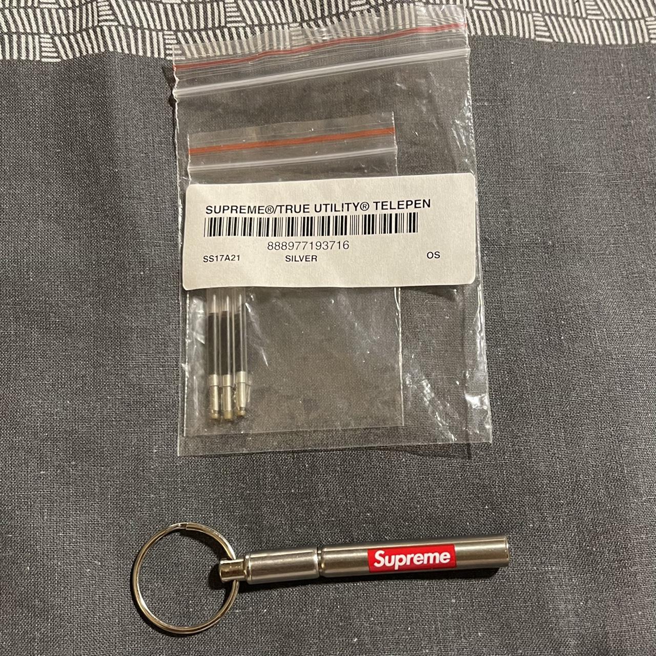 Supreme Seahorse Keychain from FW16. In perfect | Depop