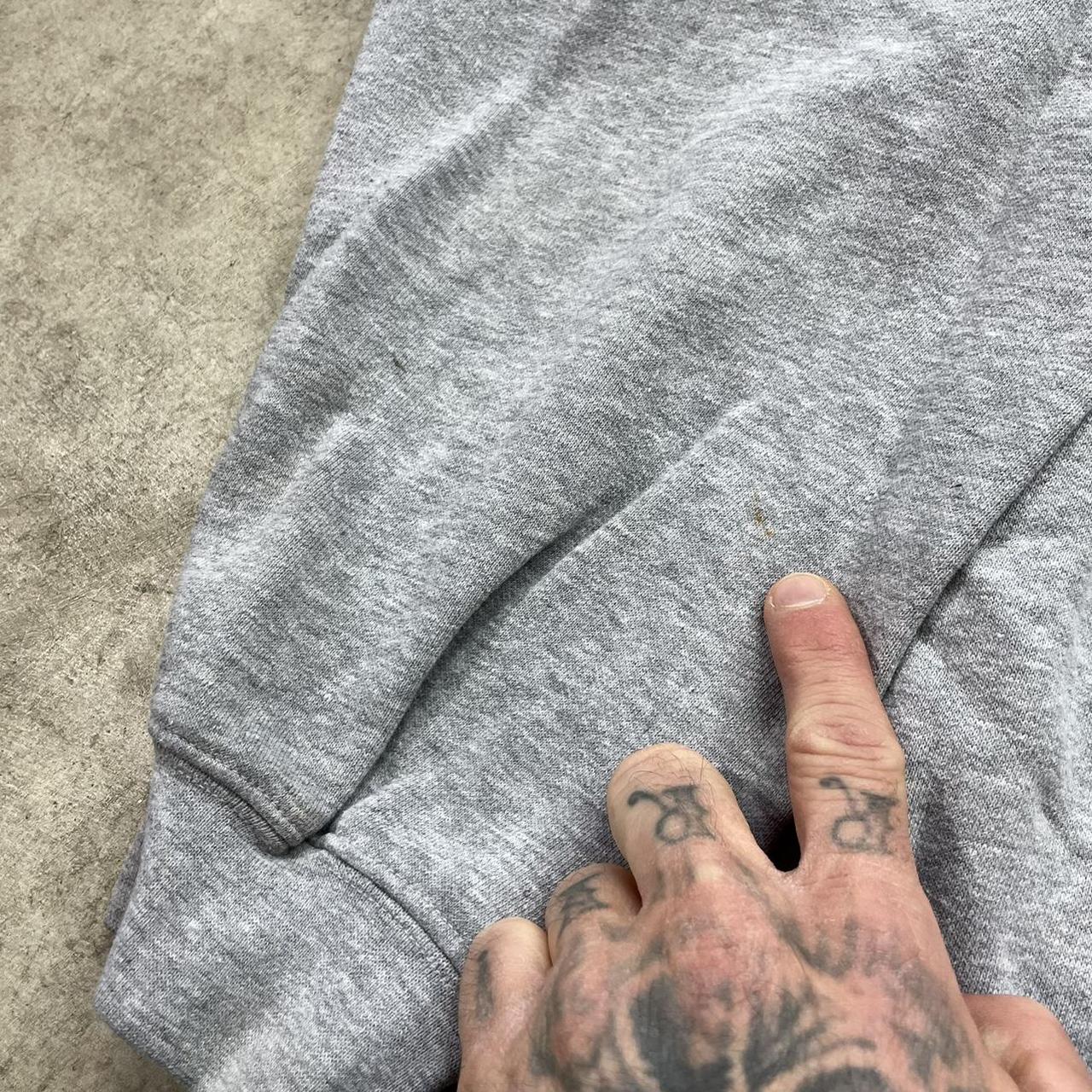 Nike Men's Grey and Green Sweatshirt (4)