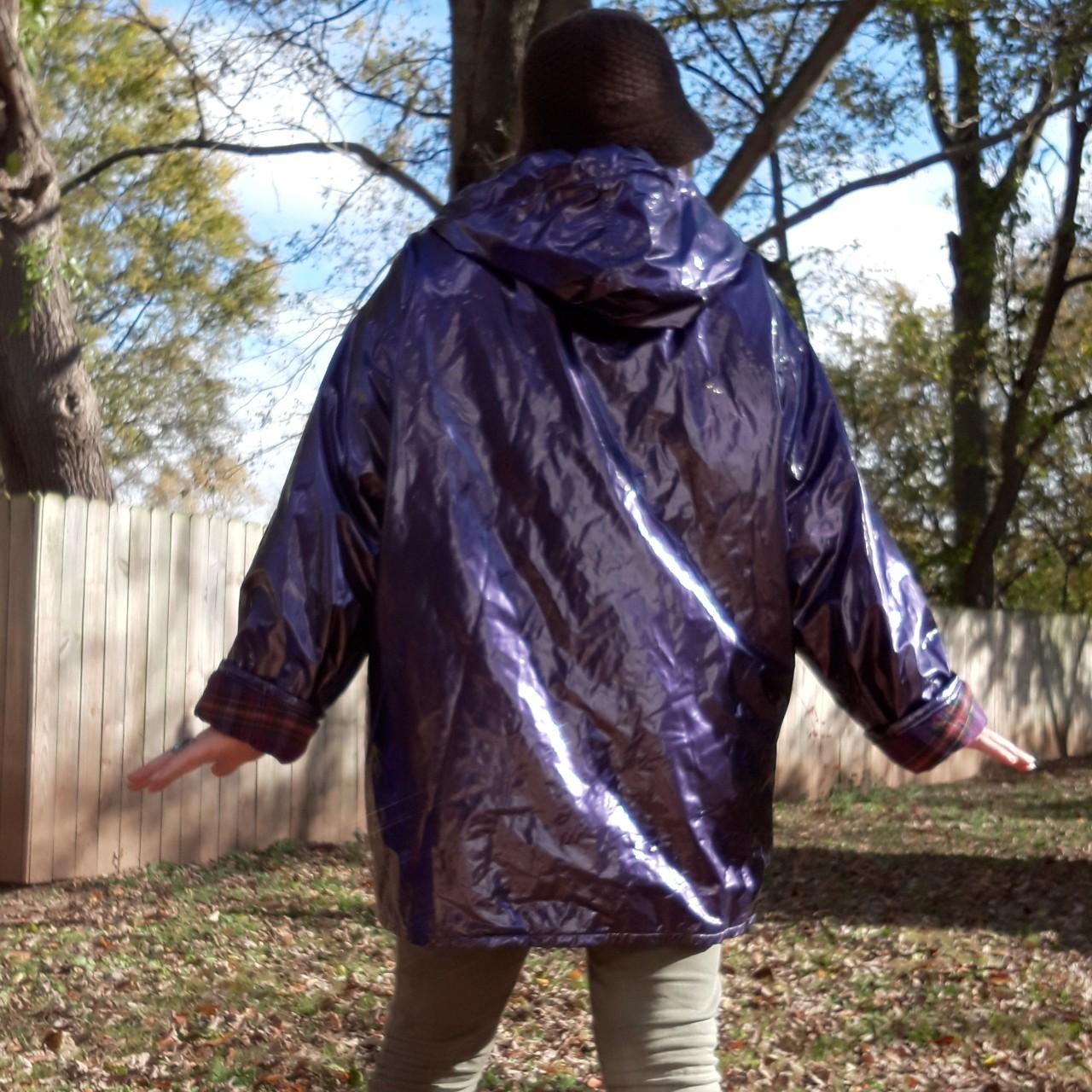 🔥VTG Wippette raincoat, PURPLE with plaid lining... - Depop