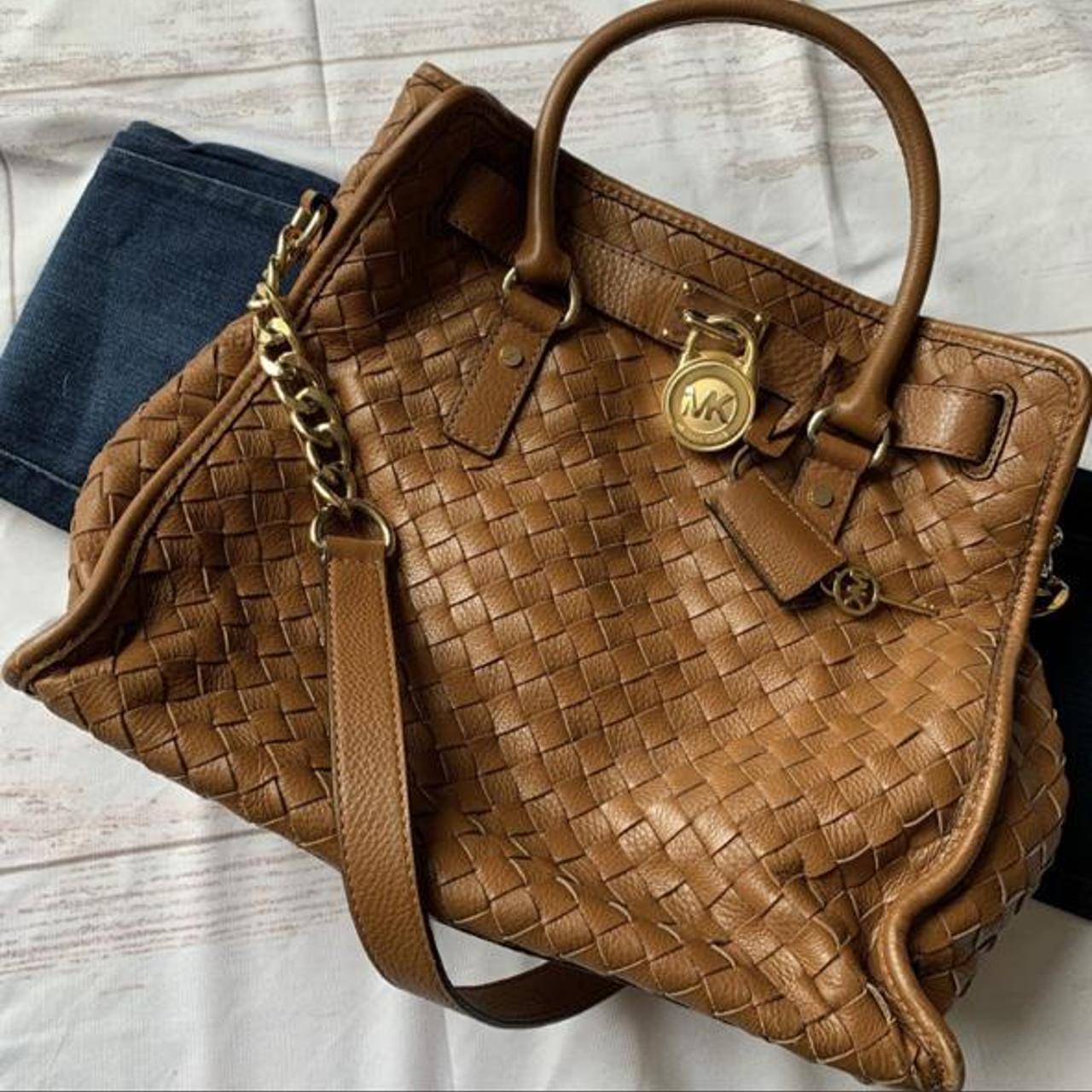 Michael kors deals woven bag