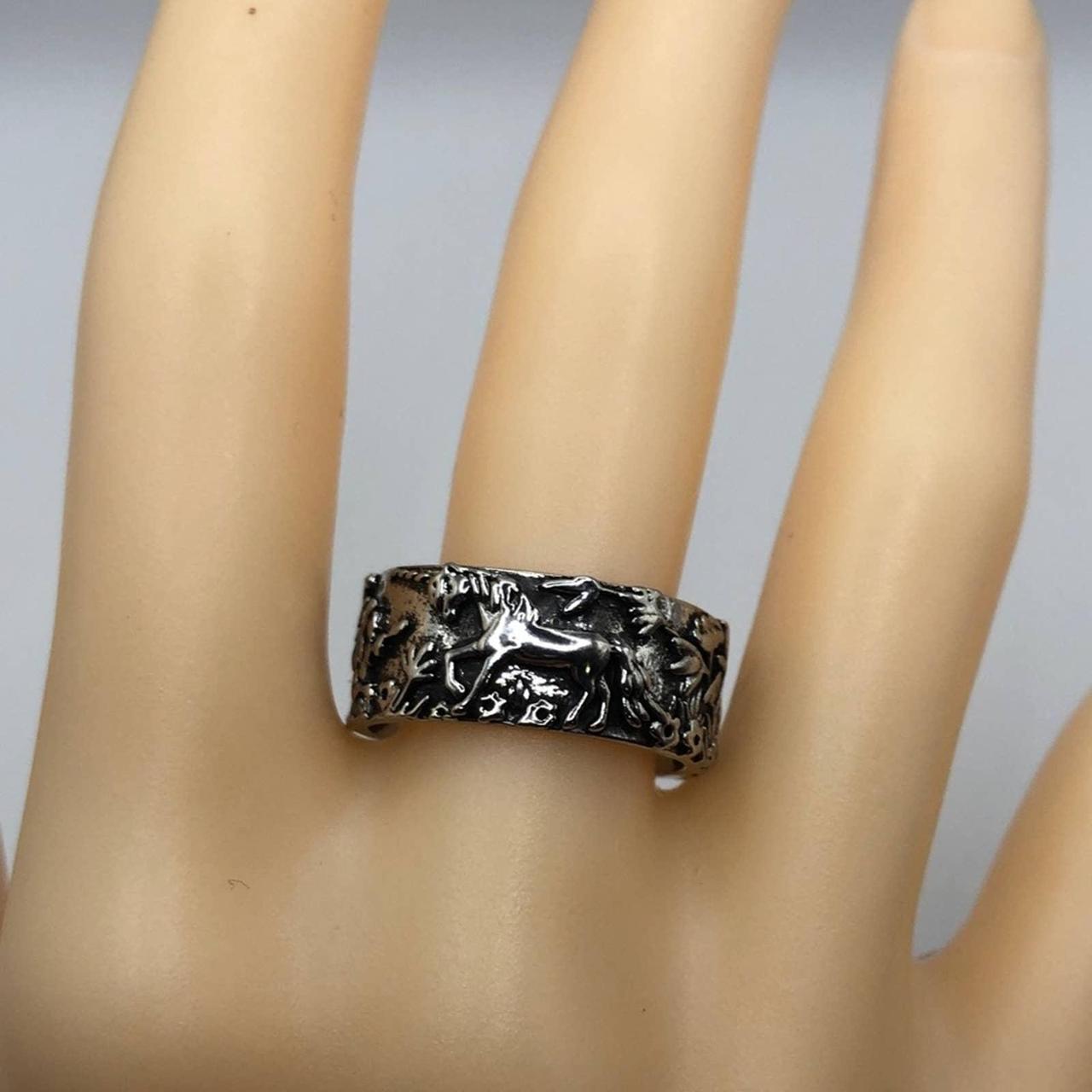 Women's Silver and Black Jewellery (4)