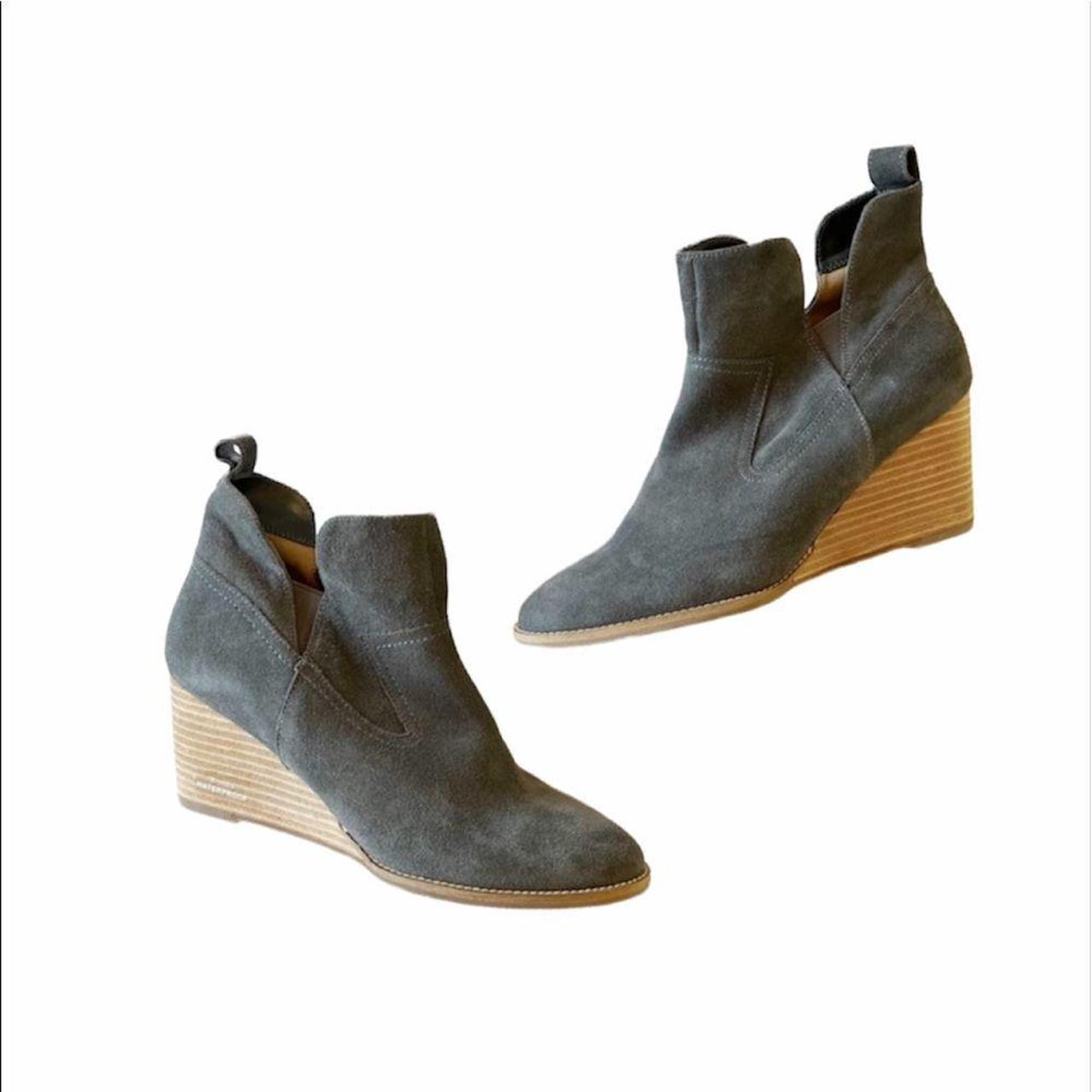 Blondo shop wedge booties