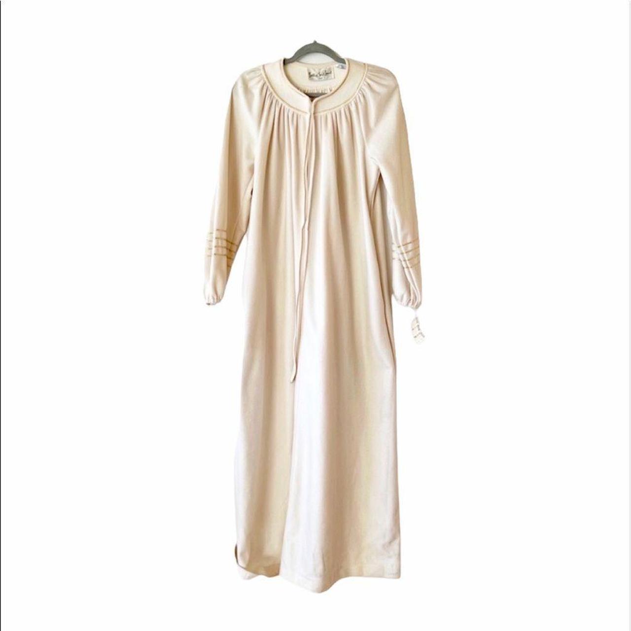 Women's Cream and Gold Pajamas | Depop