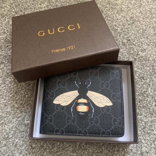 Gucci wallet deals bee