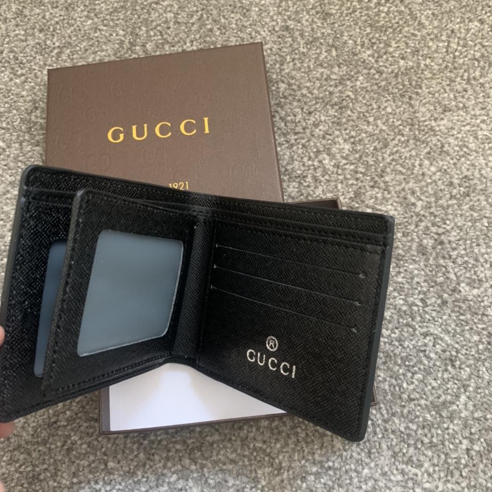 Brand new Gucci passport wallet for your summertime - Depop