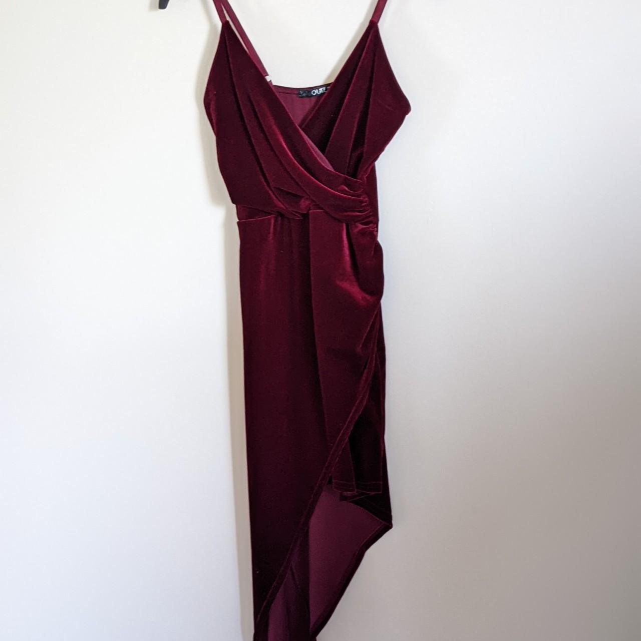 Burgundy discount dress quiz