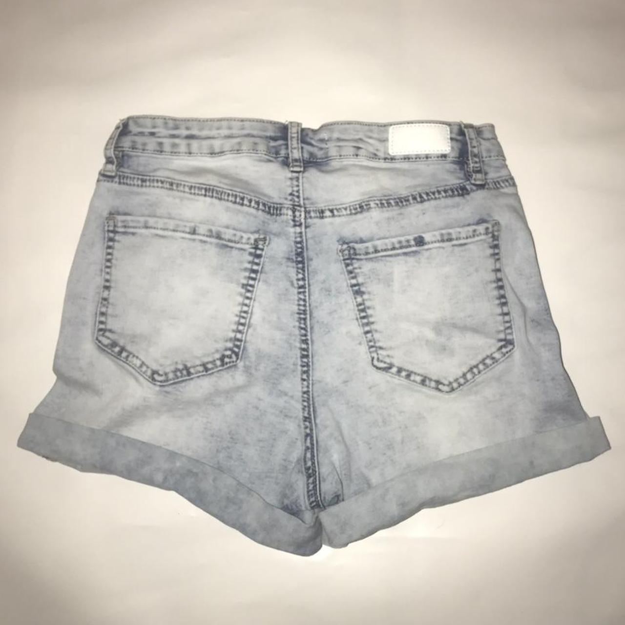 Dollhouse Women's Blue and White Shorts (2)