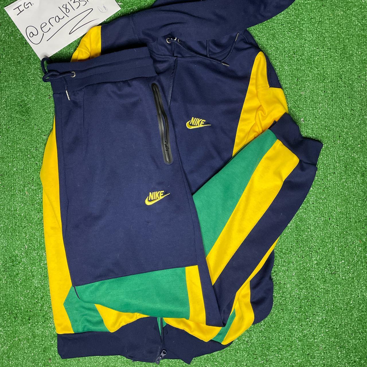 New Nike Fleece Sweat Suit Zip Up Hoodie & Joggers... Depop