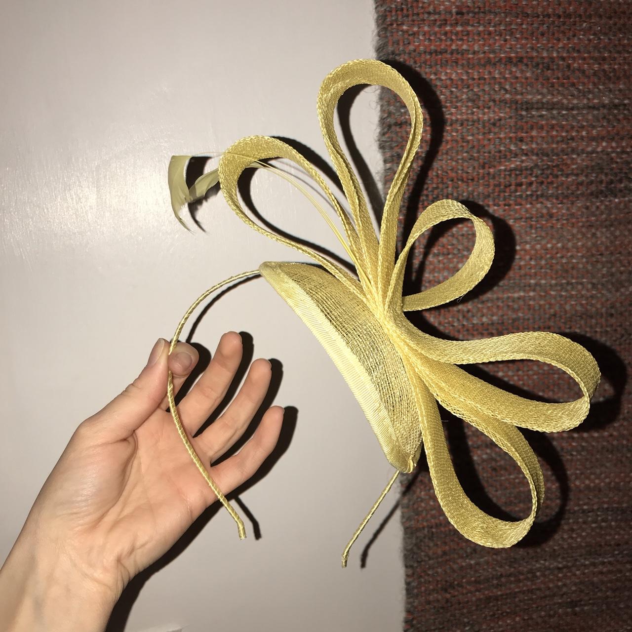Phase Eight Sydney Twist Top pilulier Fascinator chapeau rouge vermillon RRP49 Phase Eight Sydney Twist Top pilulier Fascinator chapeau rouge vermillon RRP49