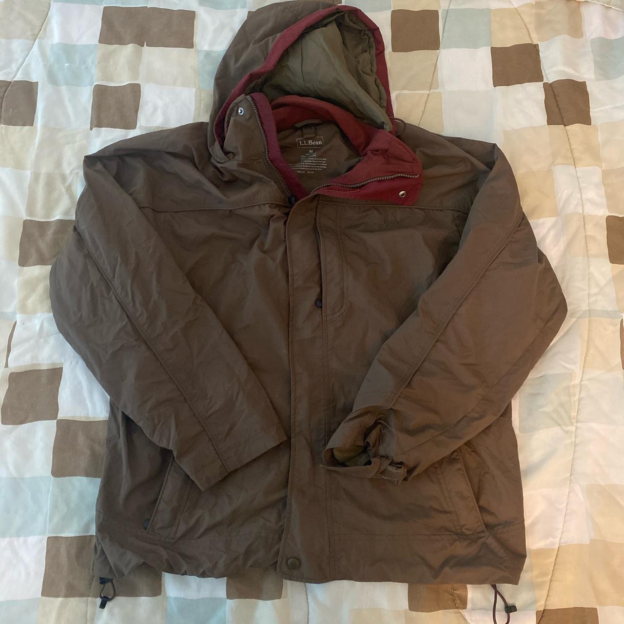 LL Bean Vintage Windbreaker size M in great... - Depop