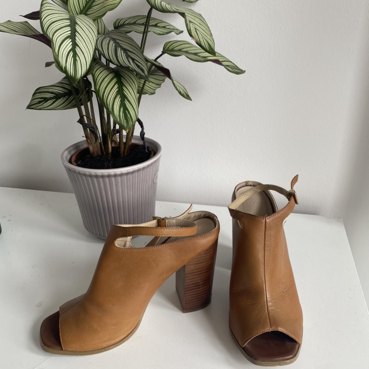 naturalizer banks slingbacks
