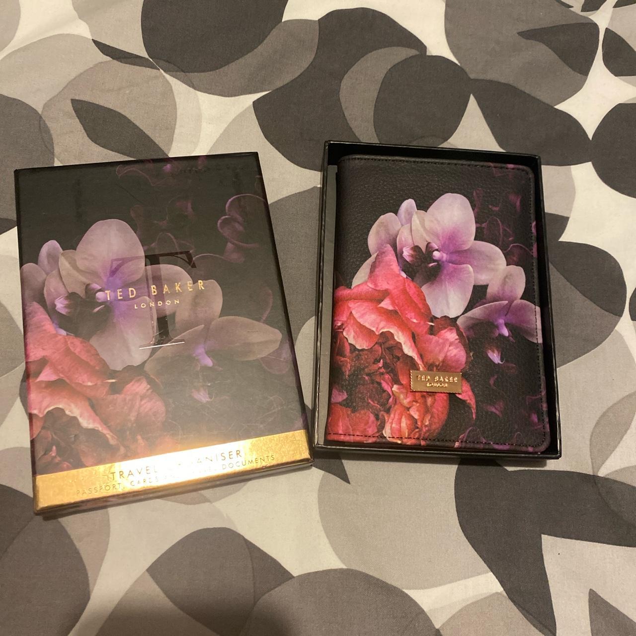 Ted baker travel organiser leather bought for... Depop