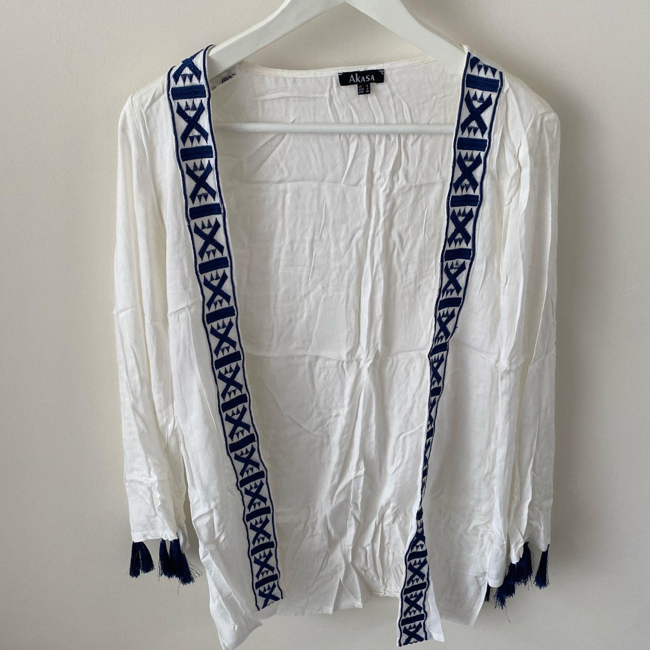 White beach cover up / kimono with navy detail and... Depop