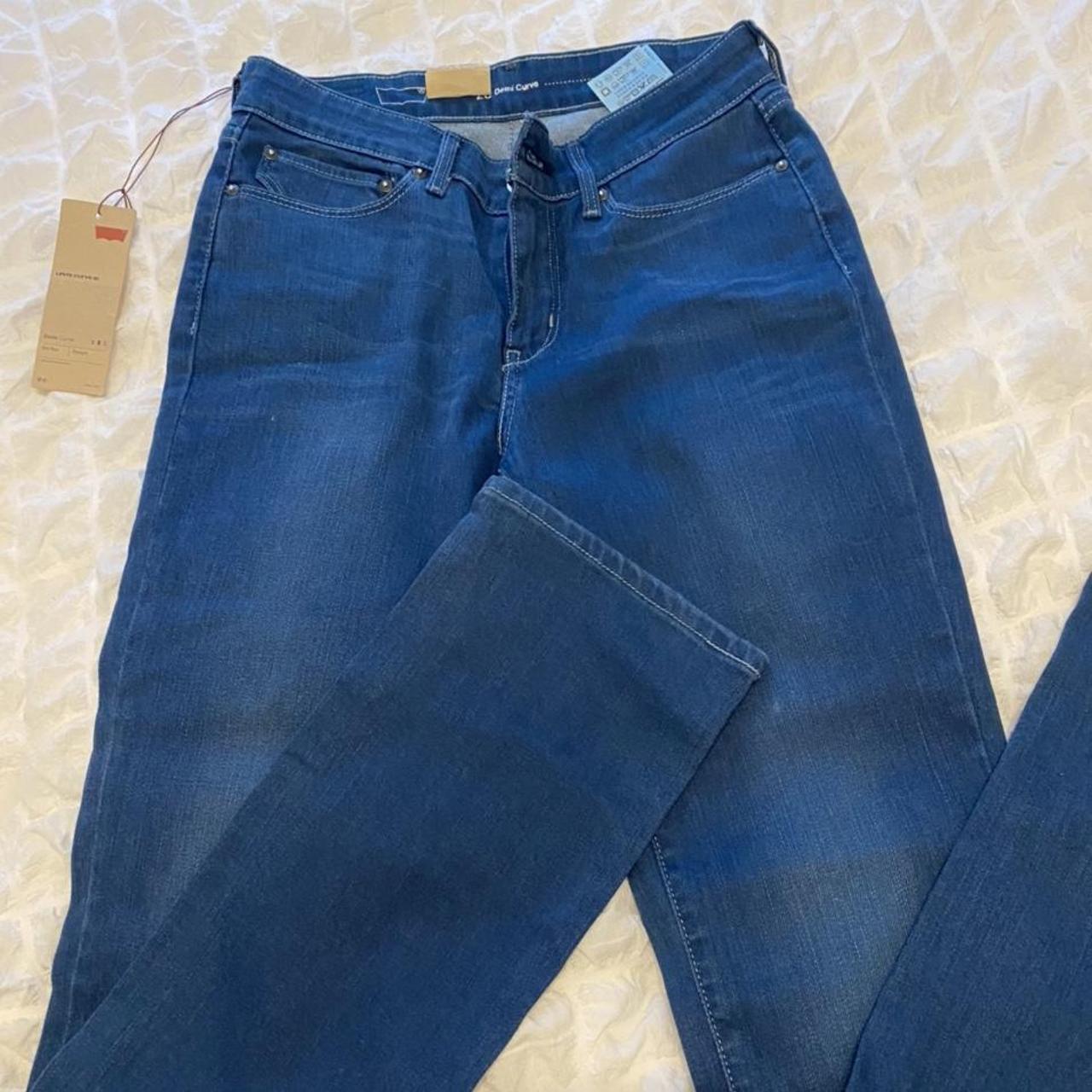 Levi's Women's Jeans | Depop