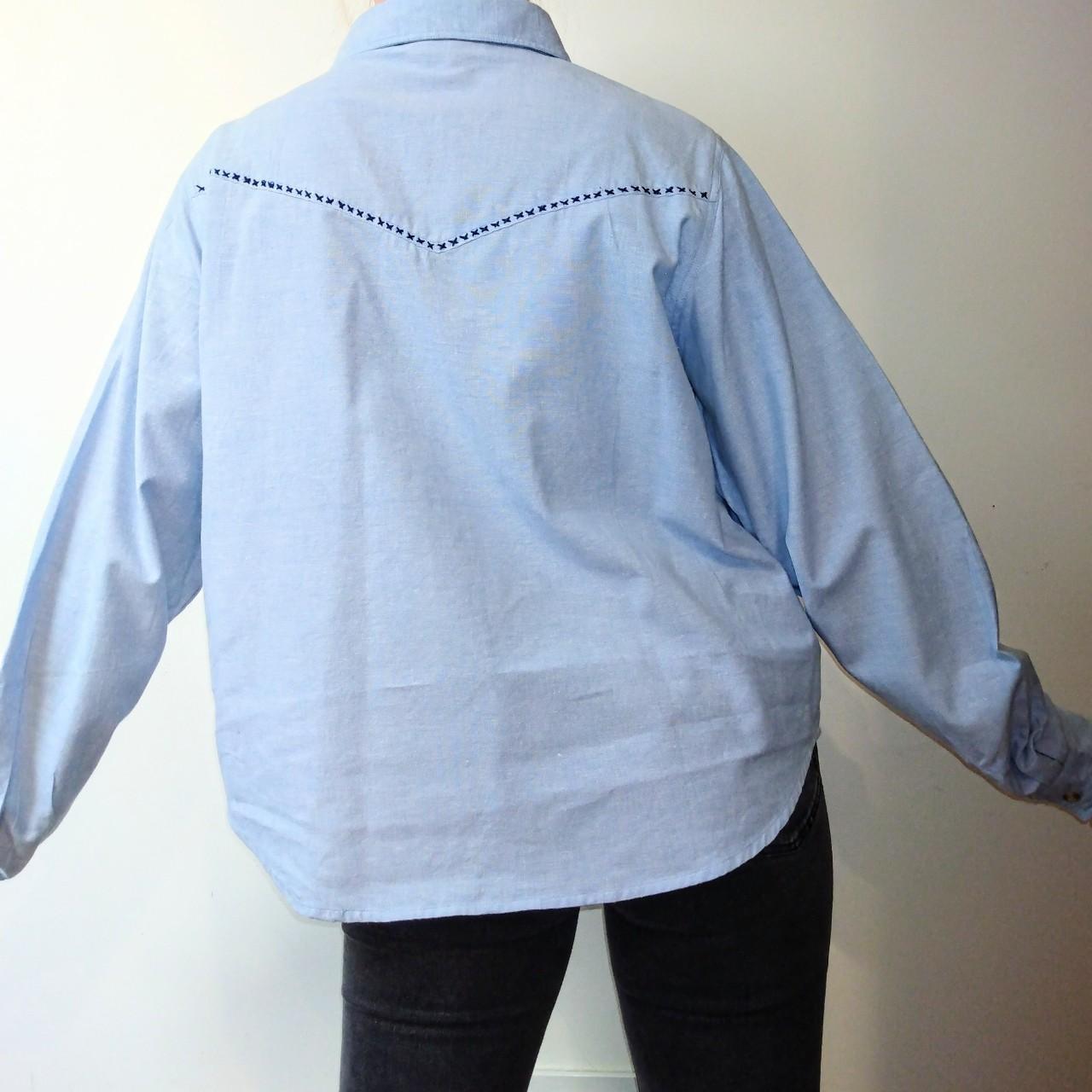 Product Image 3 - 90s Western Button Down

pale blue
