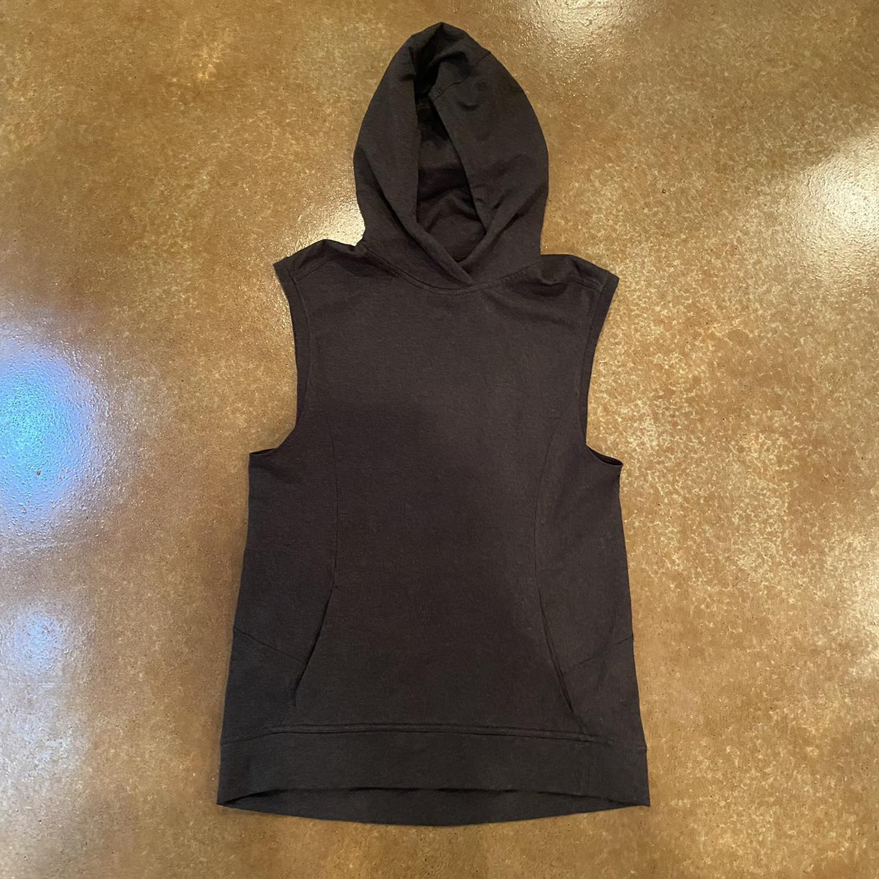 lululemon sleeveless hoodie - size 6, little wear! - Depop