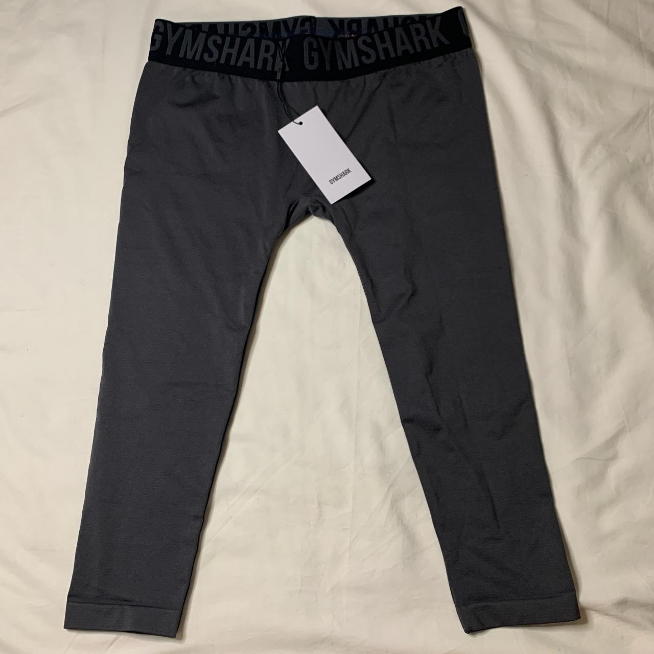 brand new with tag, cropped black pop fit leggings! - Depop