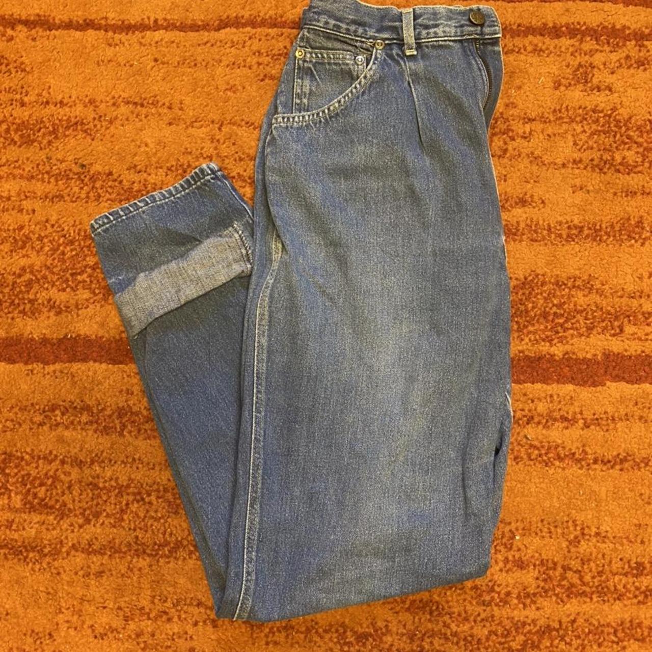 item listed by curlyxcue27