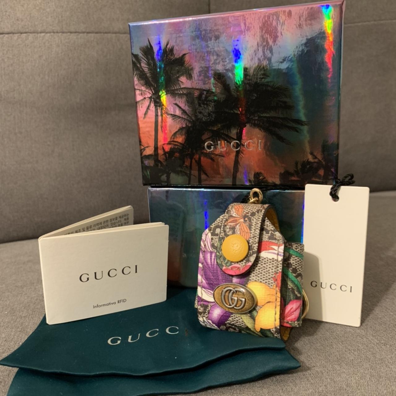 Gucci airpod-case - Depop