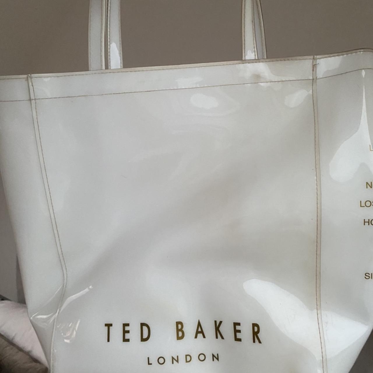 TED BAKER SHOPPER BAG IN WHITE USED A FAIR BIT SO... - Depop