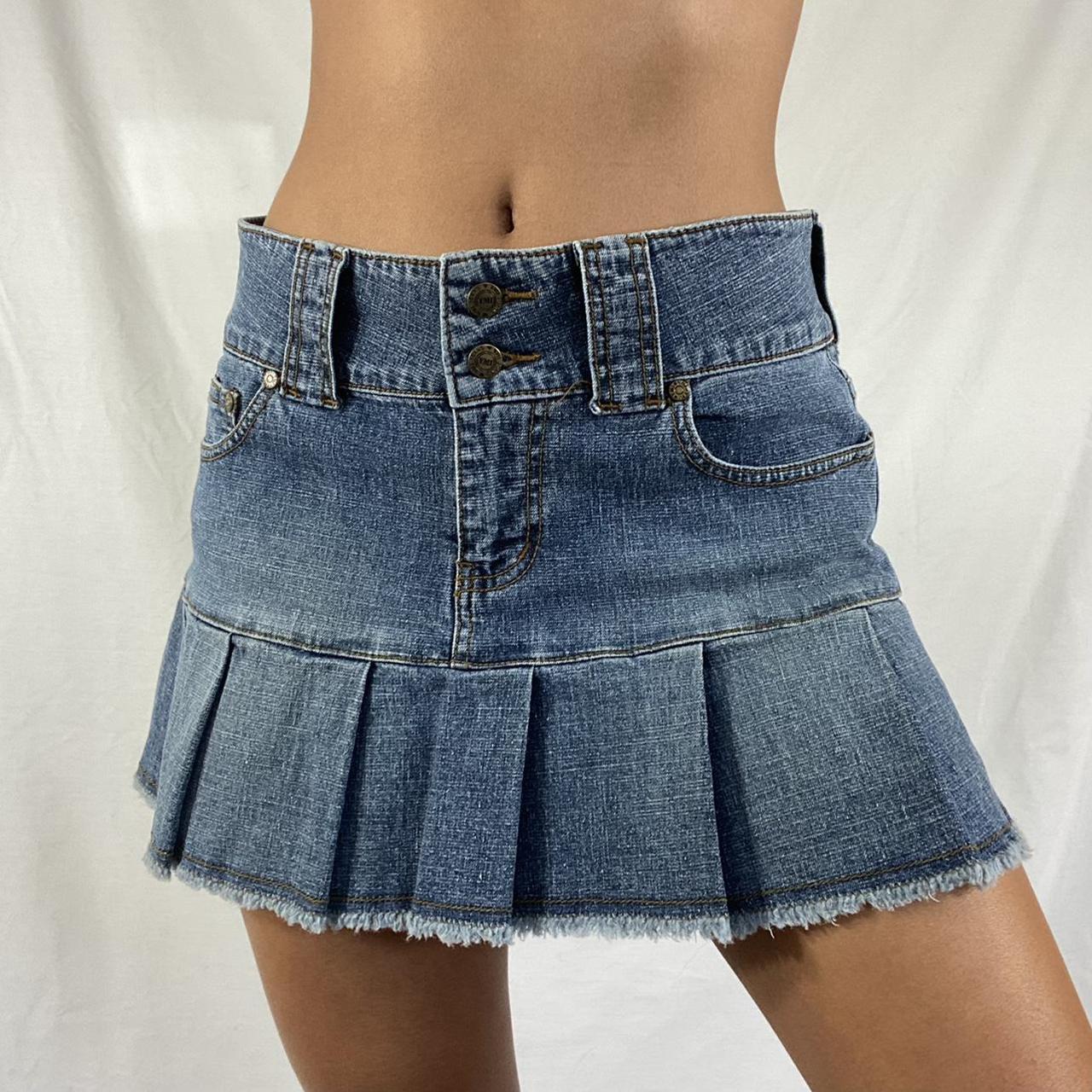 Y2K YMI low rise pleated denim mini skirt Perfect... - Depop