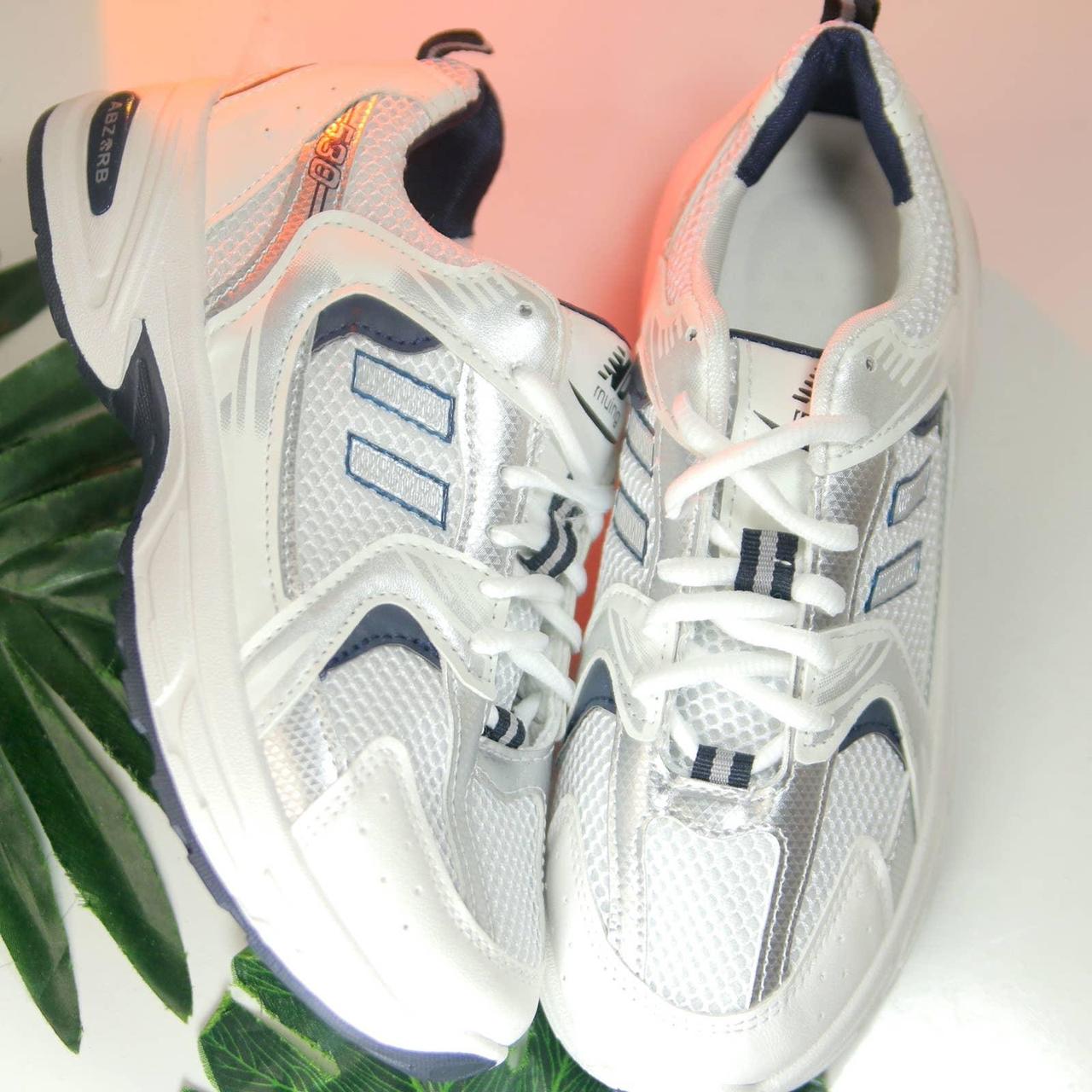 cheap unbranded trainers