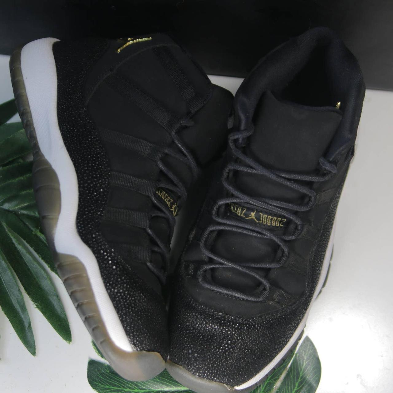 jordan 11 glitter