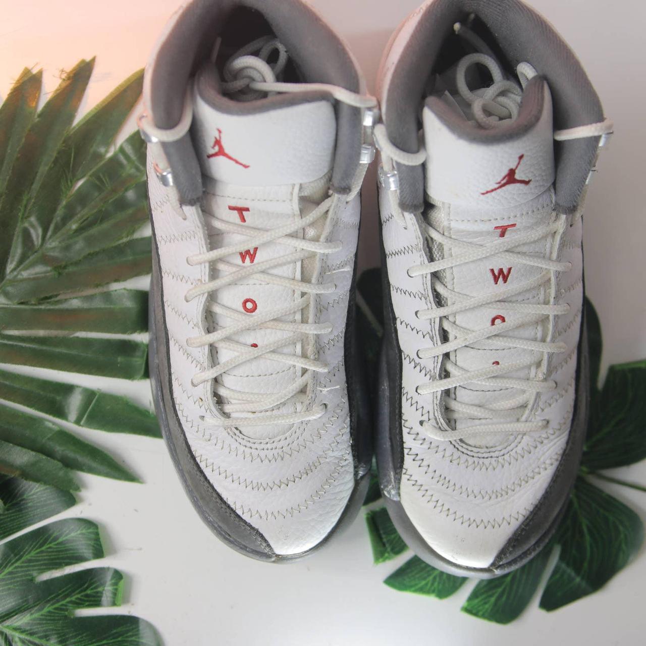 high top jordans 12