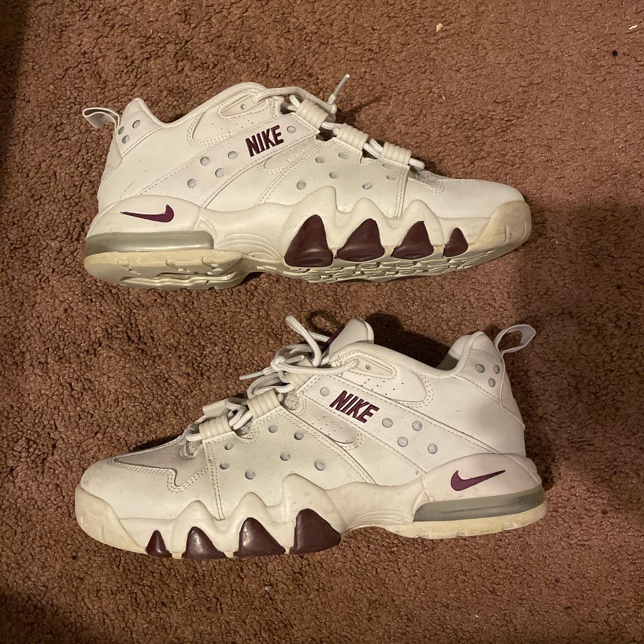 mens cream nike trainers
