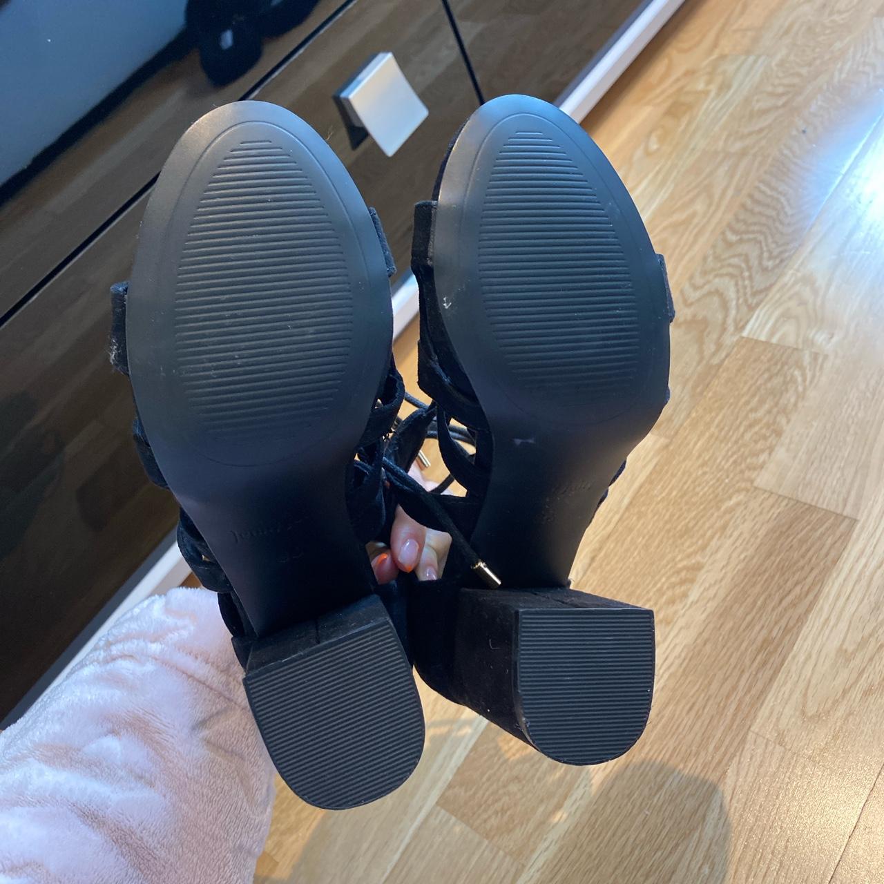 tie up block heels black