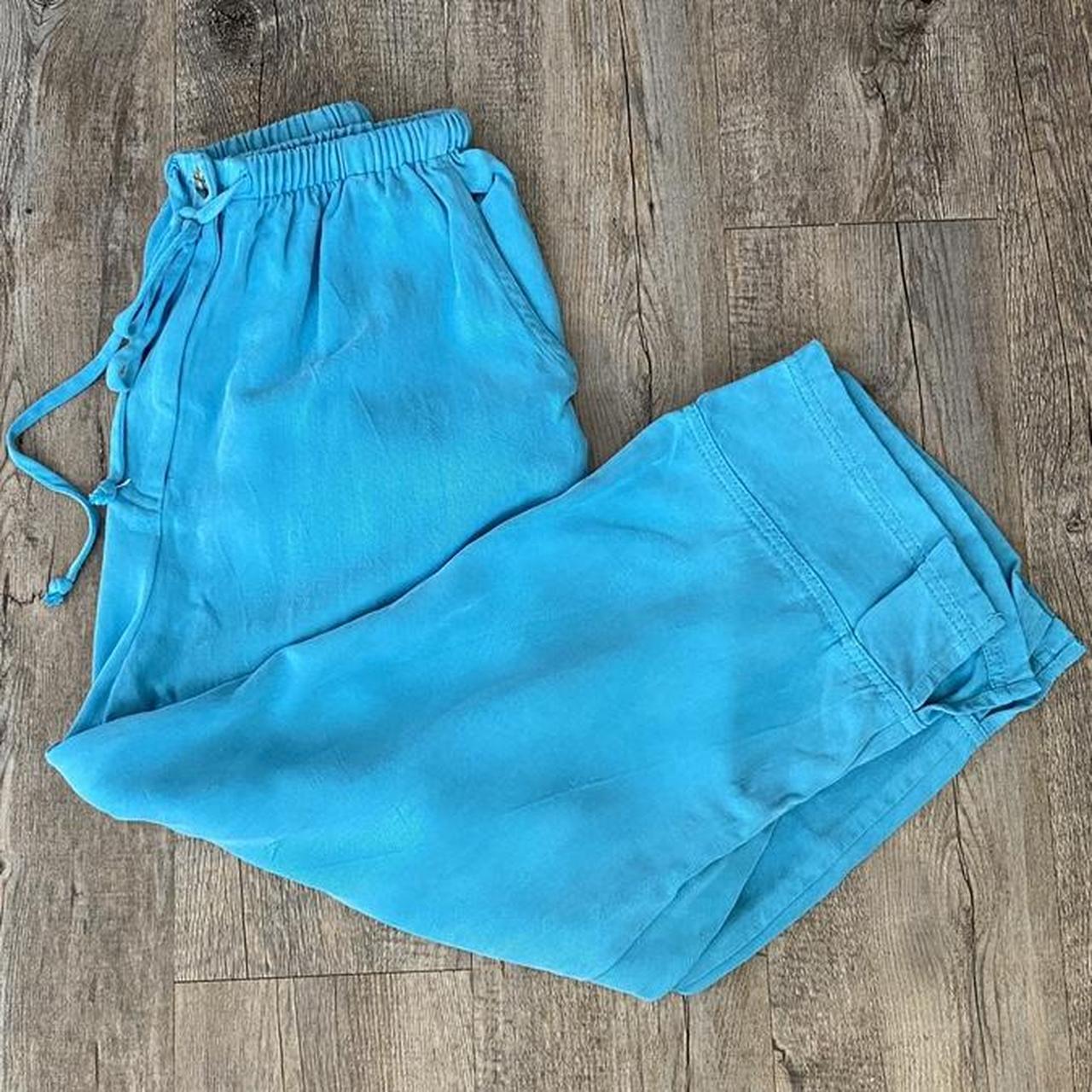 vintage made in usa INFLUENCE blue capris pants. has... Depop