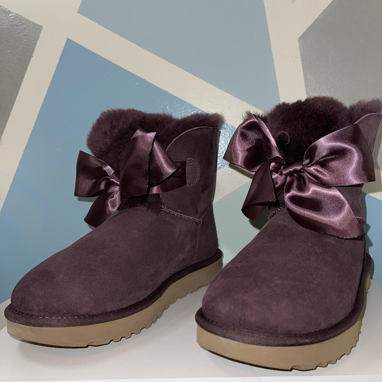 Burgundy uggs with bows online