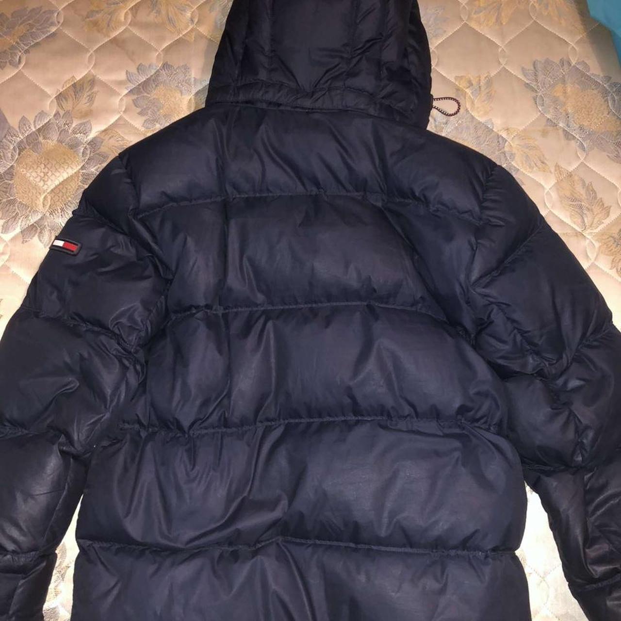 Tommy Hilfiger puffer mint condition had for a... - Depop