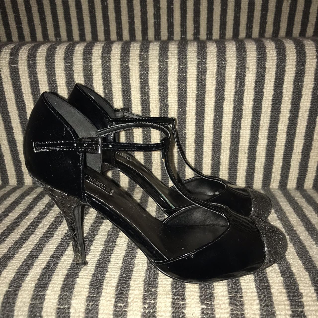 Patent black shoes with metallic toe Size 6... - Depop