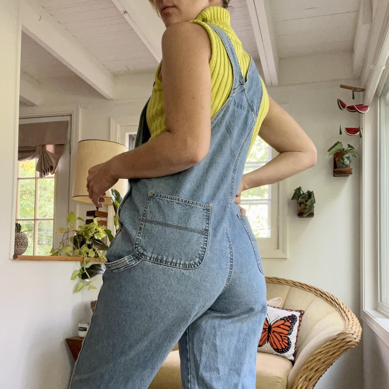Cute vintage dungarees by the brand No Boundaries, - Depop