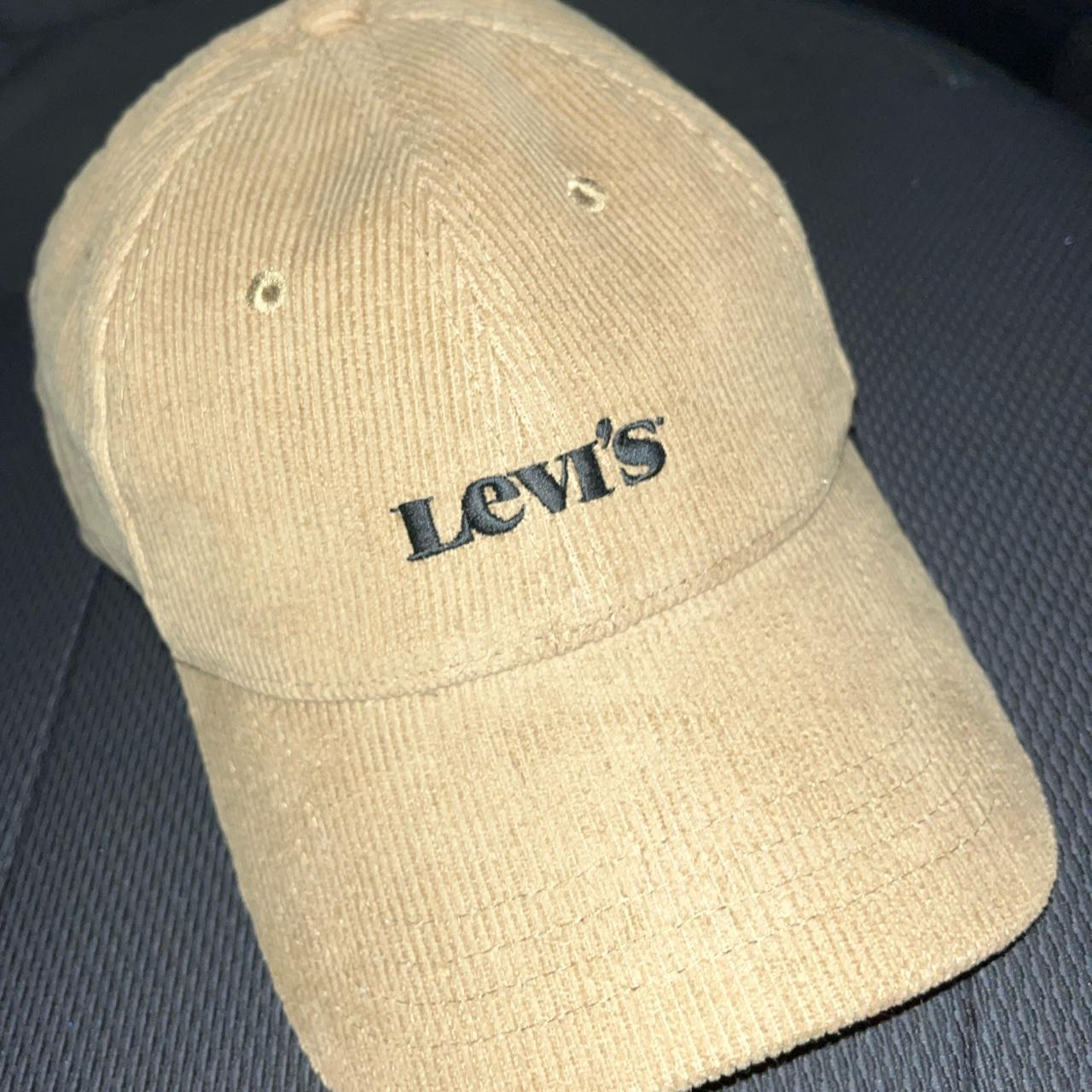 levis cap beige