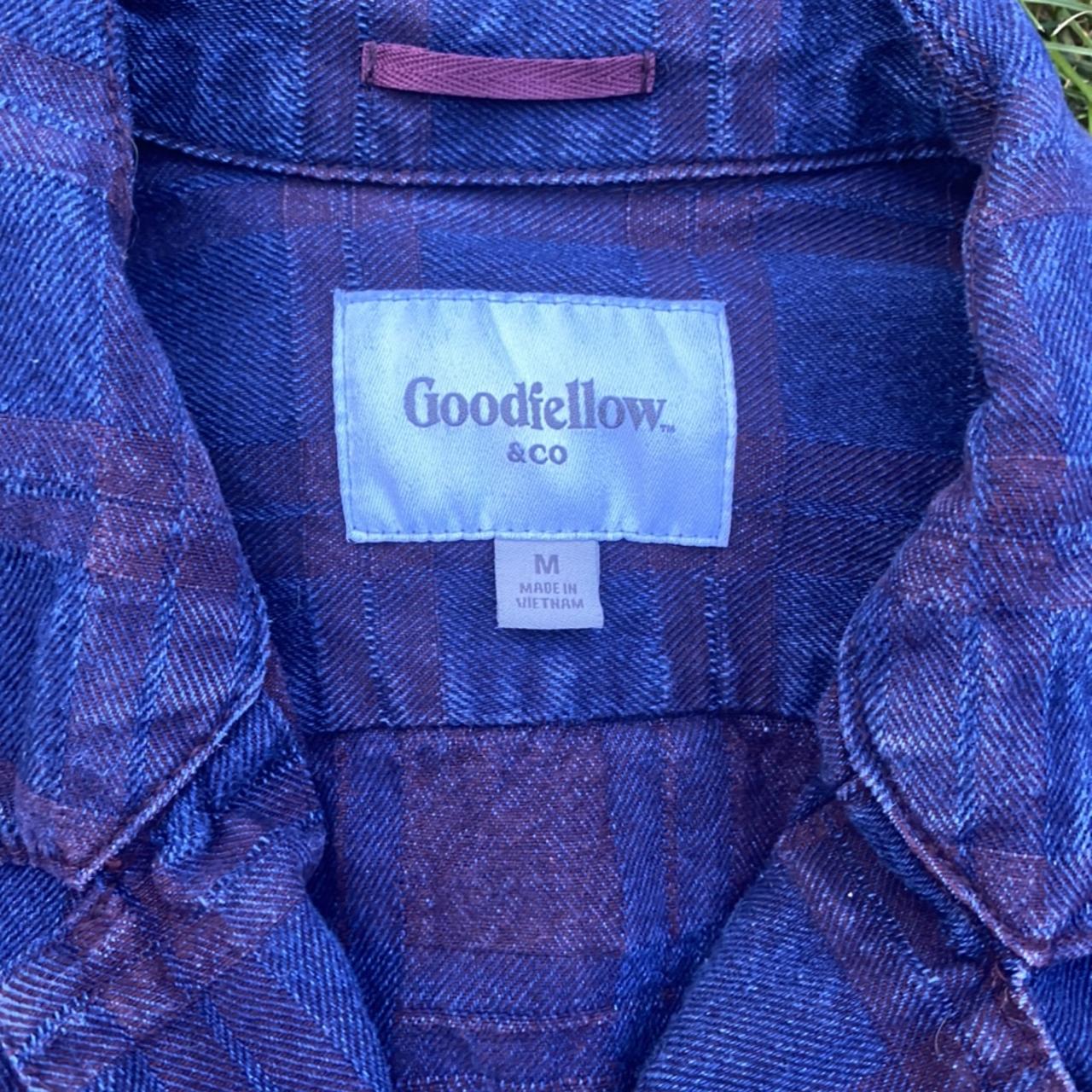 Like new Casual Goodfellow & Co navy blue and purple... - Depop